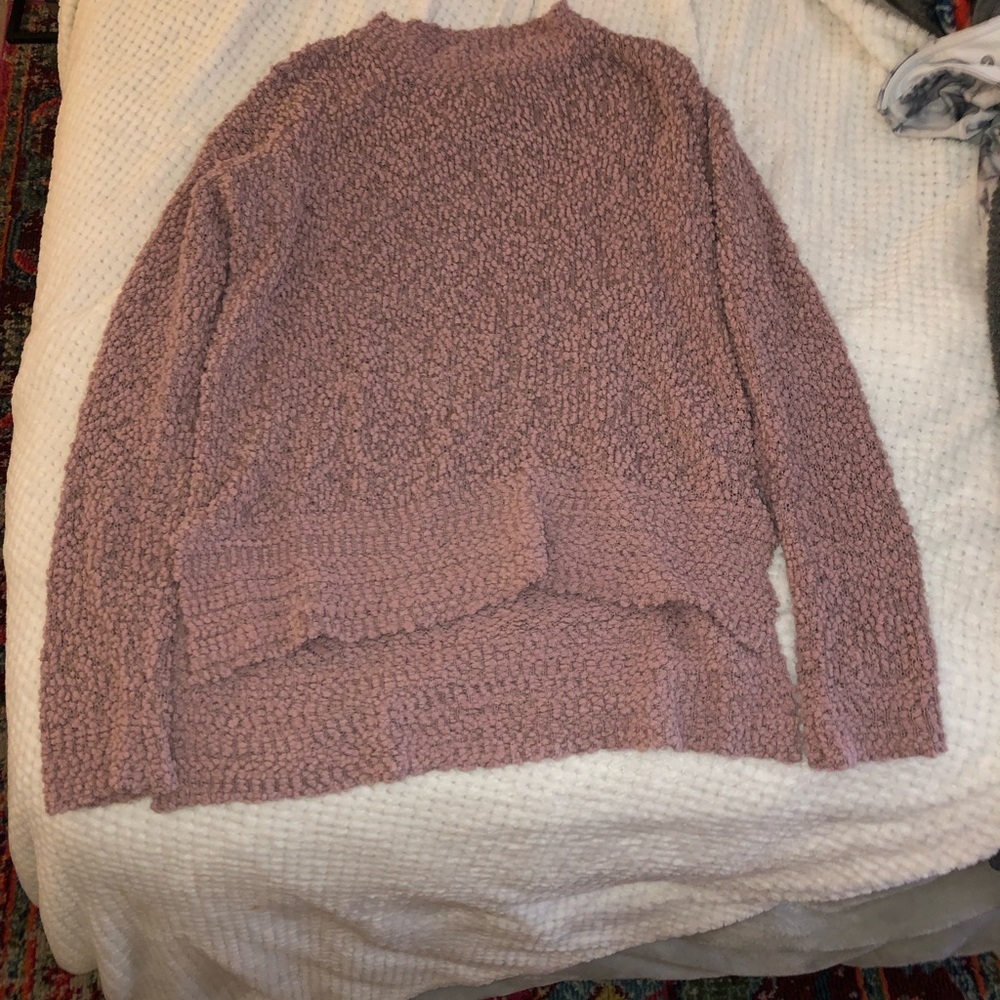 Lavendar oversized distressed sweater